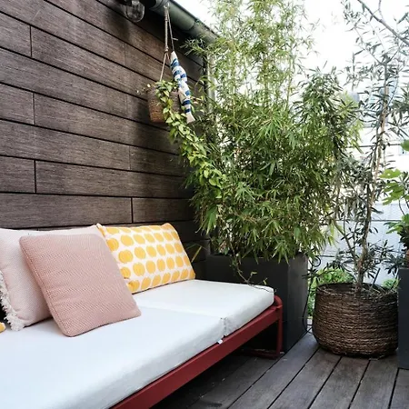 Rooftop Garden In Villa *