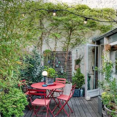 Rooftop Garden In *