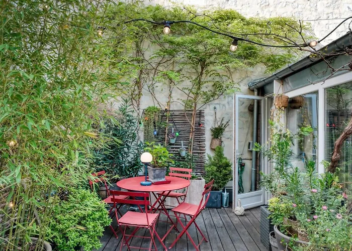 Rooftop Garden In *